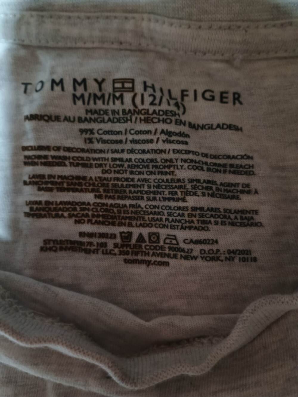 Tommy Hilfiger Light Gray Long Sleeve Logo Tee with Chest Patch - Picture 2 of 2